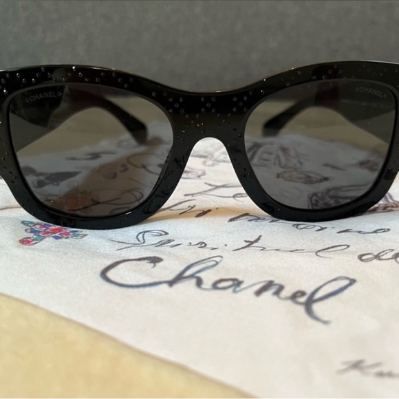 Chanel Sunglasses 5421-B - Picture 4 of 8